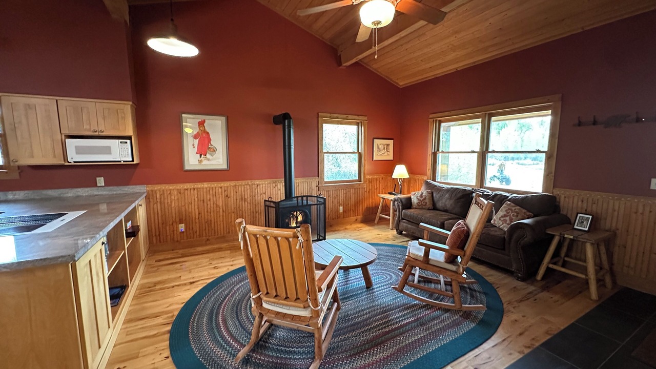 Photo of Livingroom in Uinta County