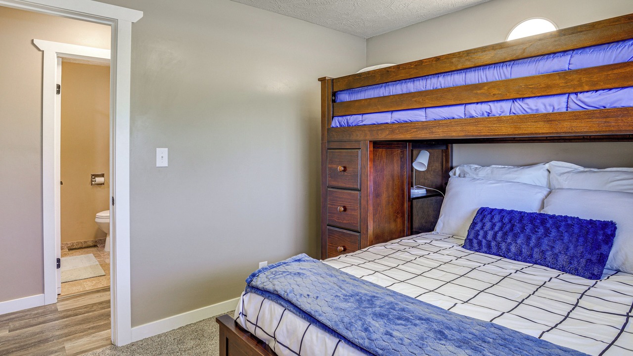 Photo of Bedroom in North Ogden