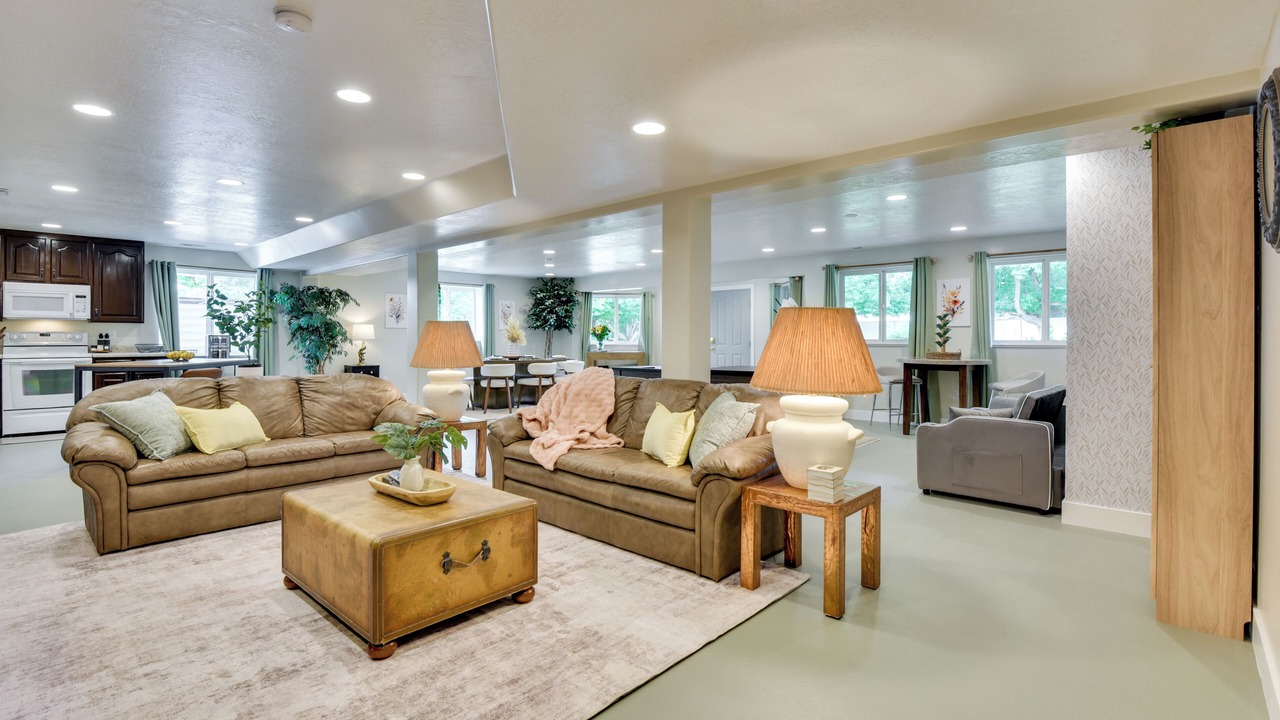Photo of Livingroom in Kaysville