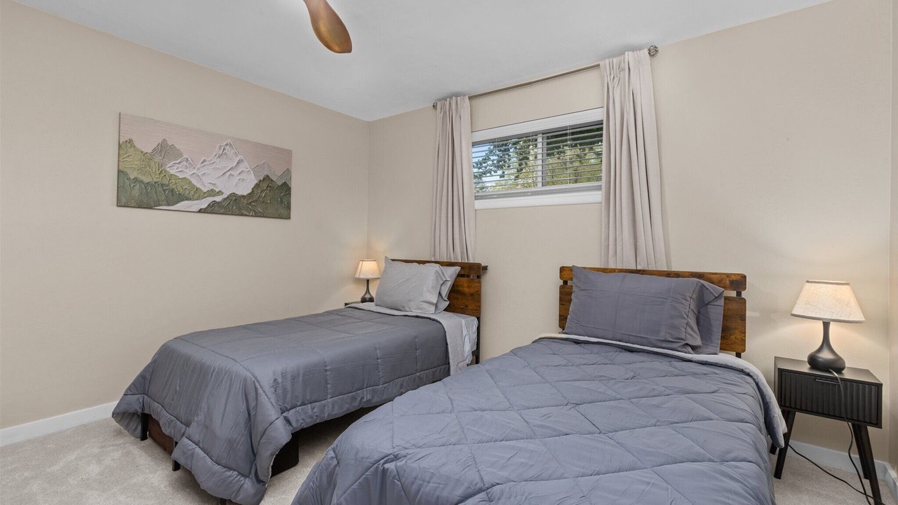 Photo of Bedroom in Eagle