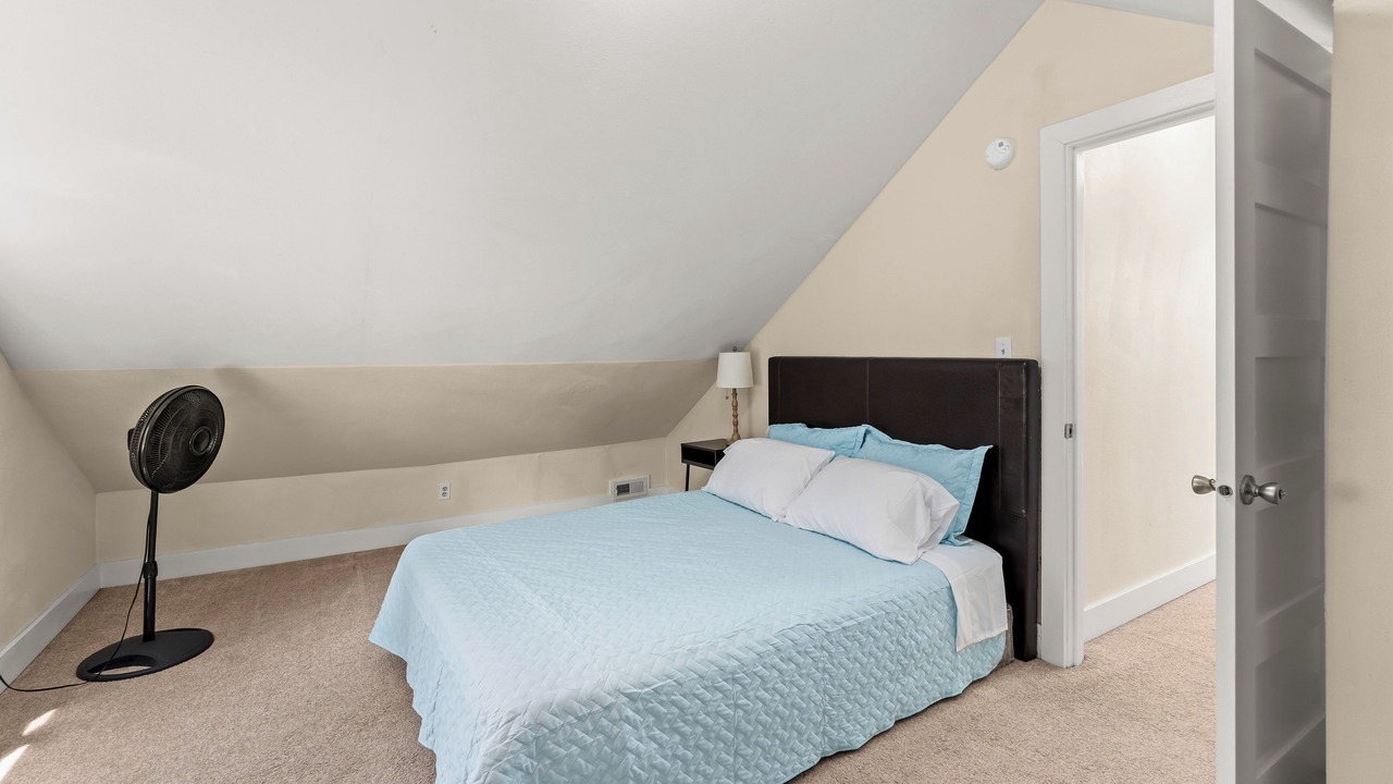 Photo of Bedroom in Tukwila