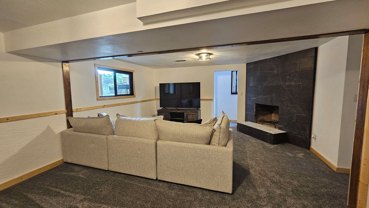 Photo of Livingroom in Laramie