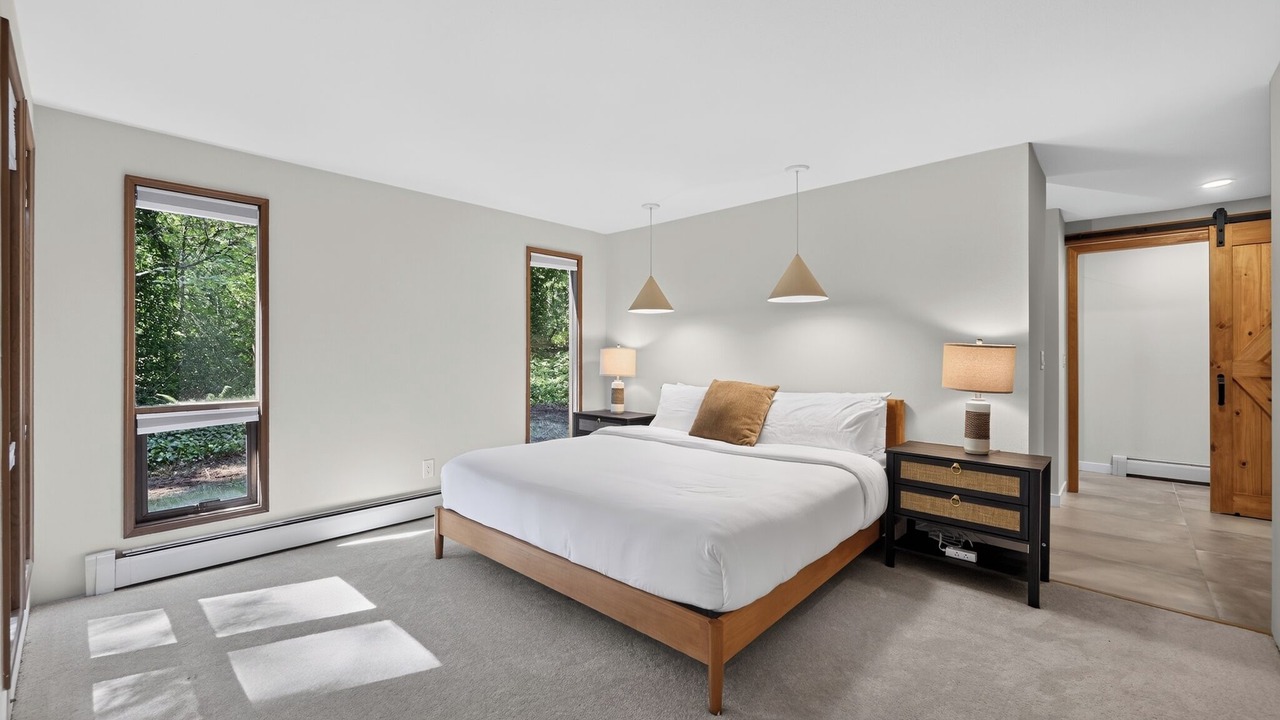 Photo of Bedroom in Bridle Trails