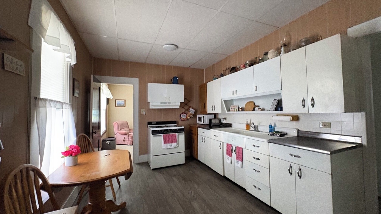Photo of Kitchen in Thermopolis