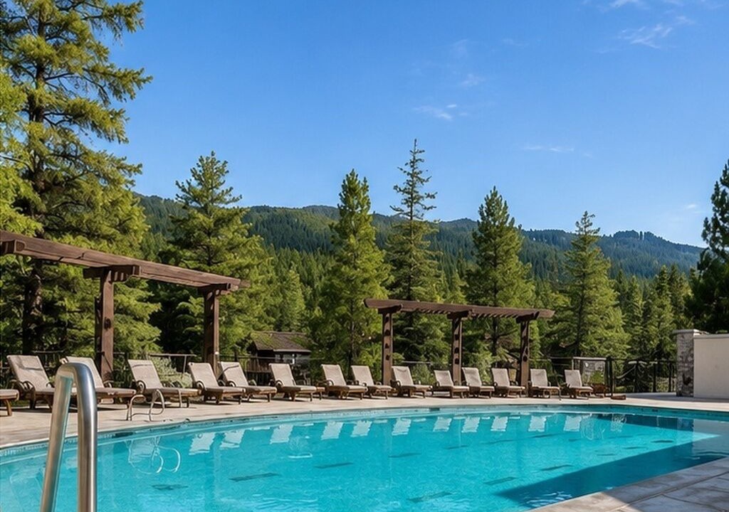 Photo of Outdoor in Tamarack