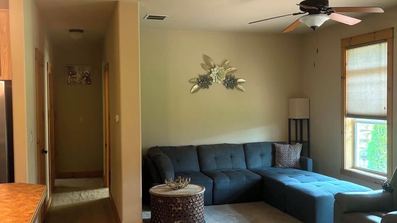 Photo of Livingroom in Gardiner