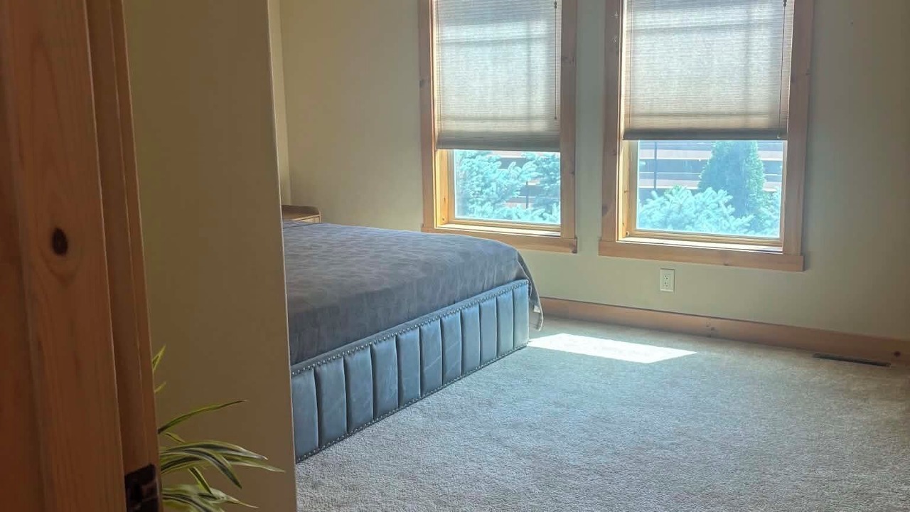 Photo of Bedroom in Gardiner