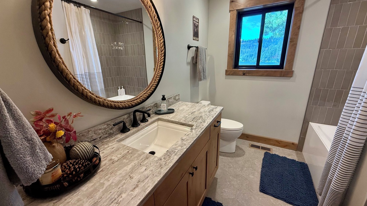 Photo of Bathroom in Kings Point