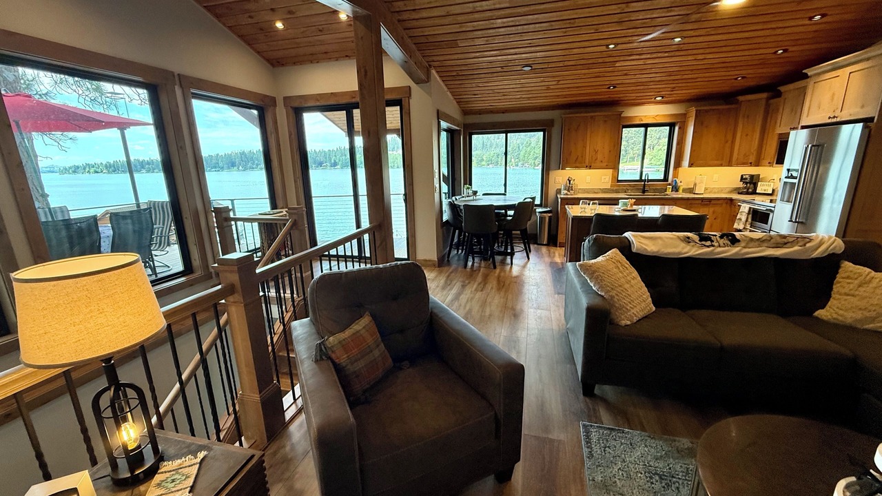 Photo of Livingroom in Kings Point