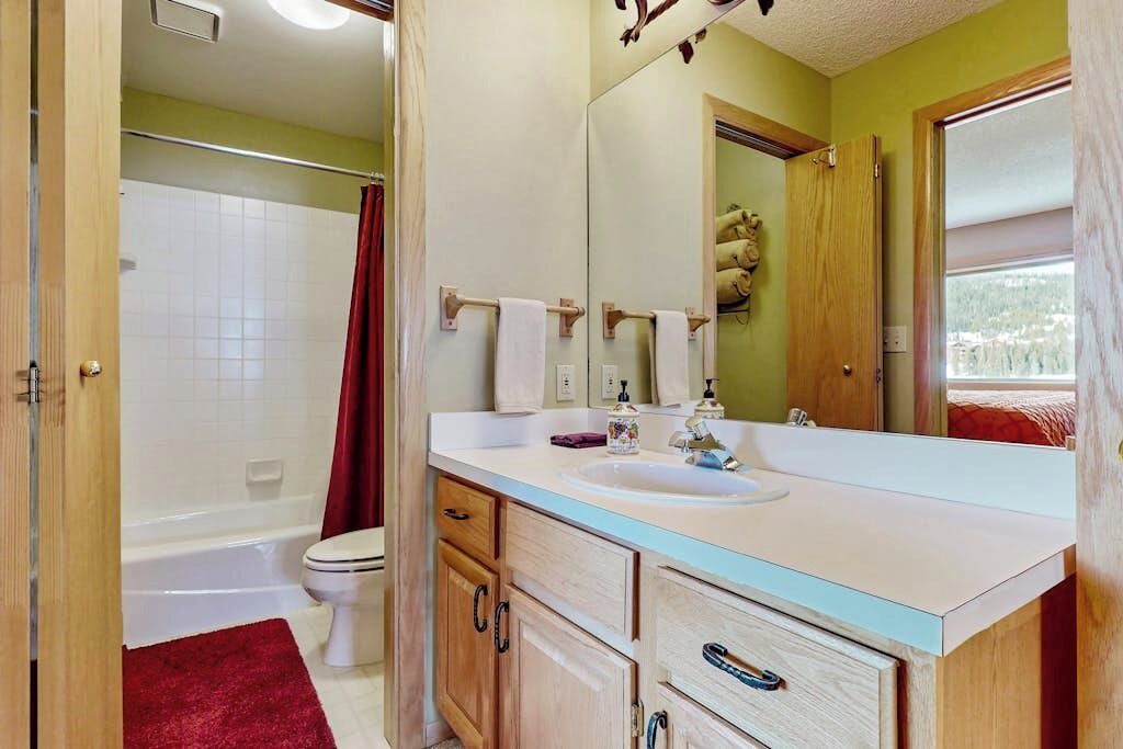 Photo of Bathroom in Big Horn