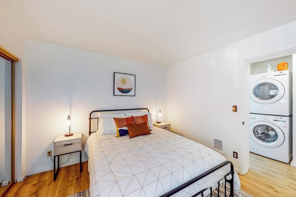 Photo of Bedroom in Elkhorn Village