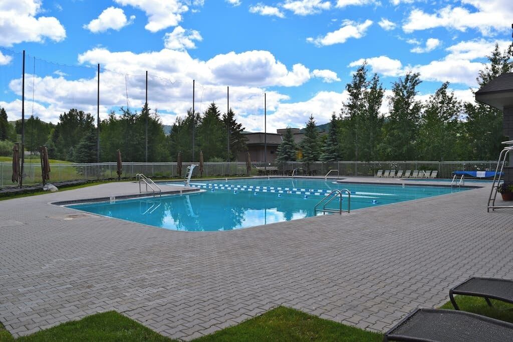 Photo of Outdoor in Elkhorn Village