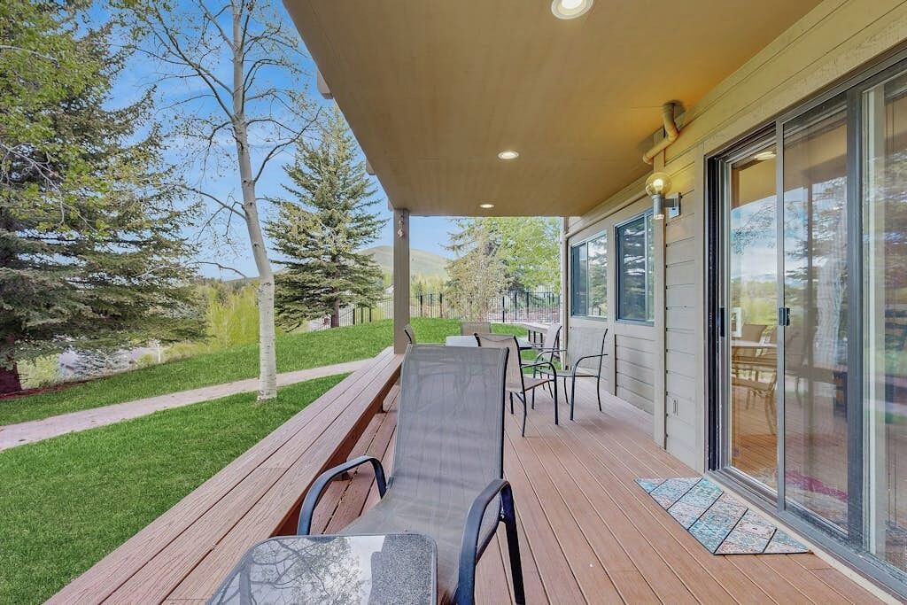 Photo of Patio Balcony in Elkhorn Village