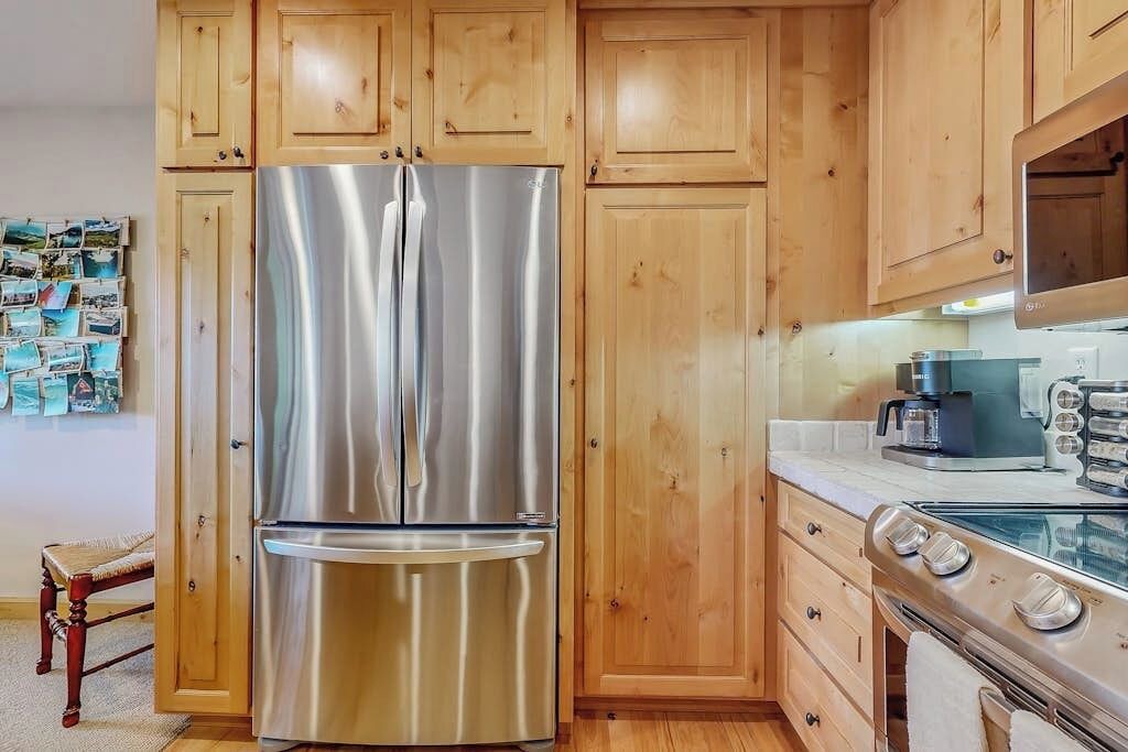 Photo of Kitchen in Elkhorn Village