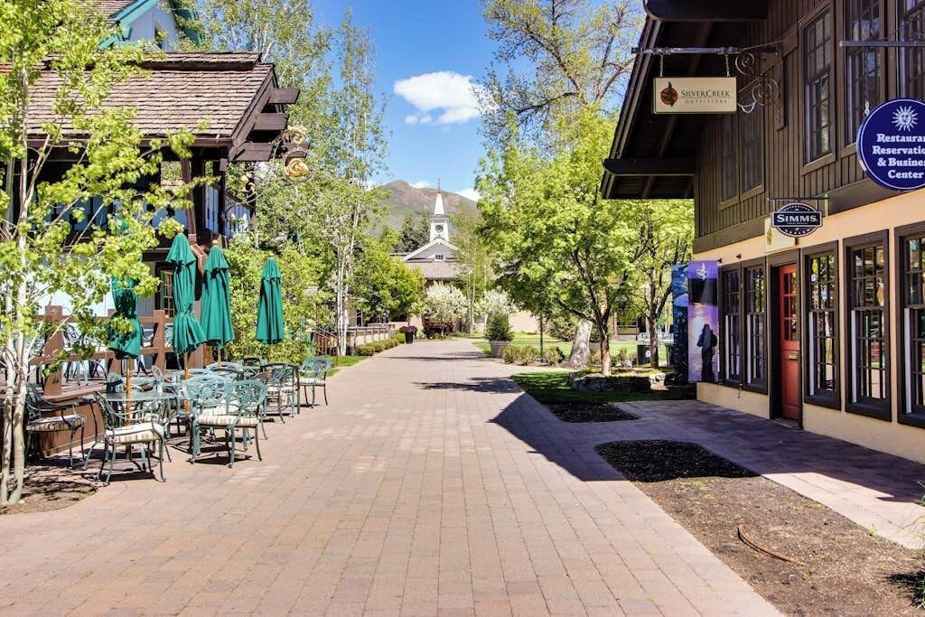 Photo of Others in Elkhorn Village