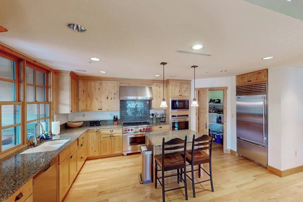 Photo of Kitchen in Elkhorn Village