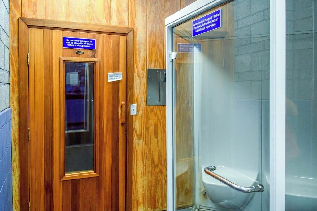 Photo of Bathroom in Elkhorn Village