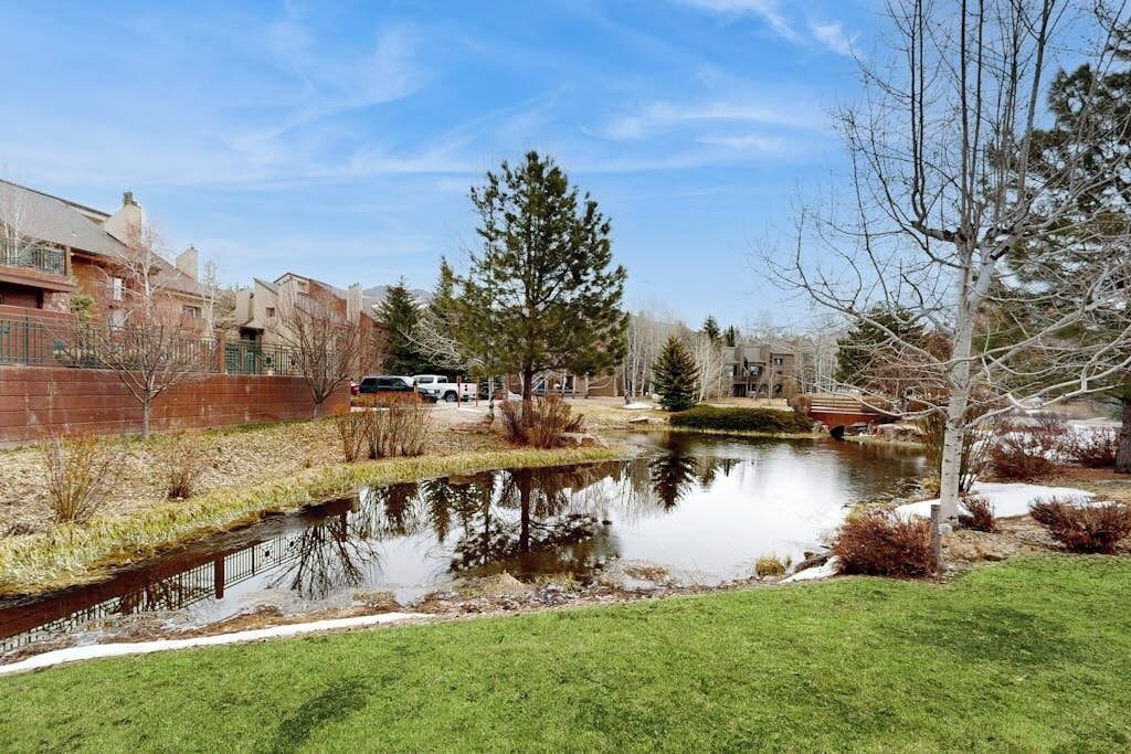 Photo of Outdoor in Elkhorn Village