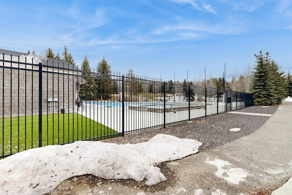 Photo of Outdoor in Elkhorn Village