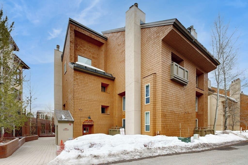 Photo of Outdoor in Elkhorn Village