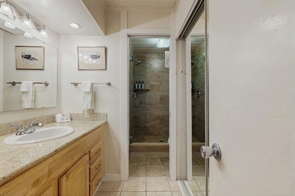 Photo of Bathroom in Elkhorn