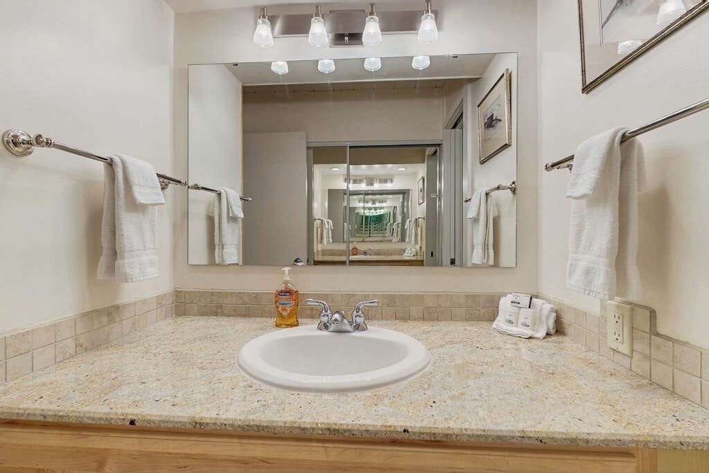 Photo of Bathroom in Elkhorn