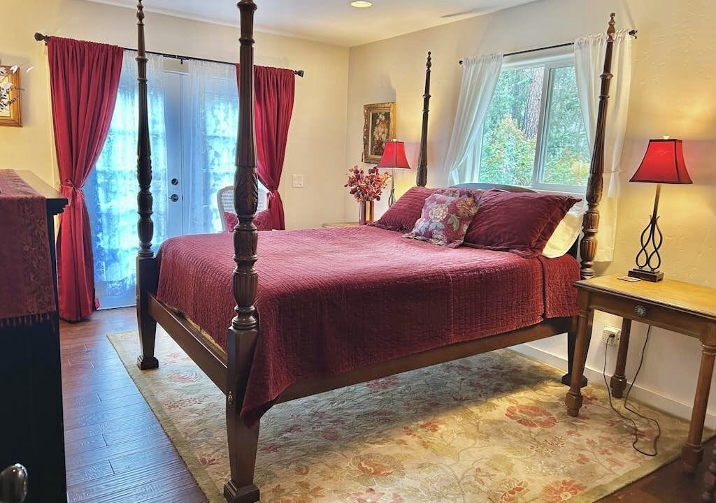 Photo of Bedroom in Woods Bay