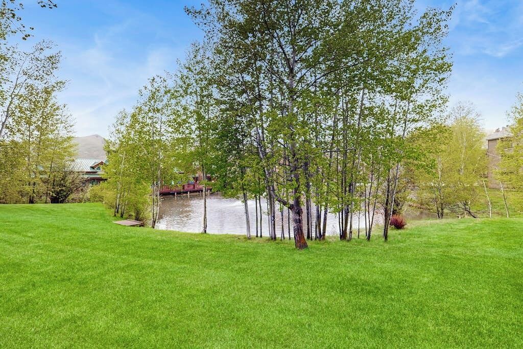 Photo of Outdoor in Elkhorn Village
