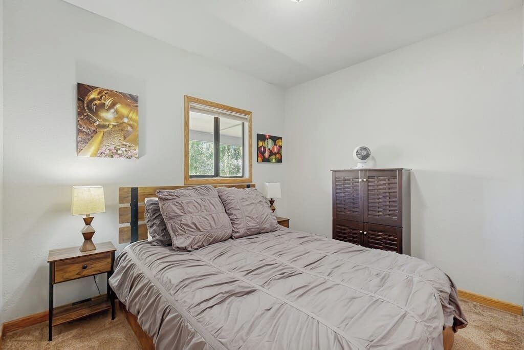 Photo of Bedroom in Elkhorn Village