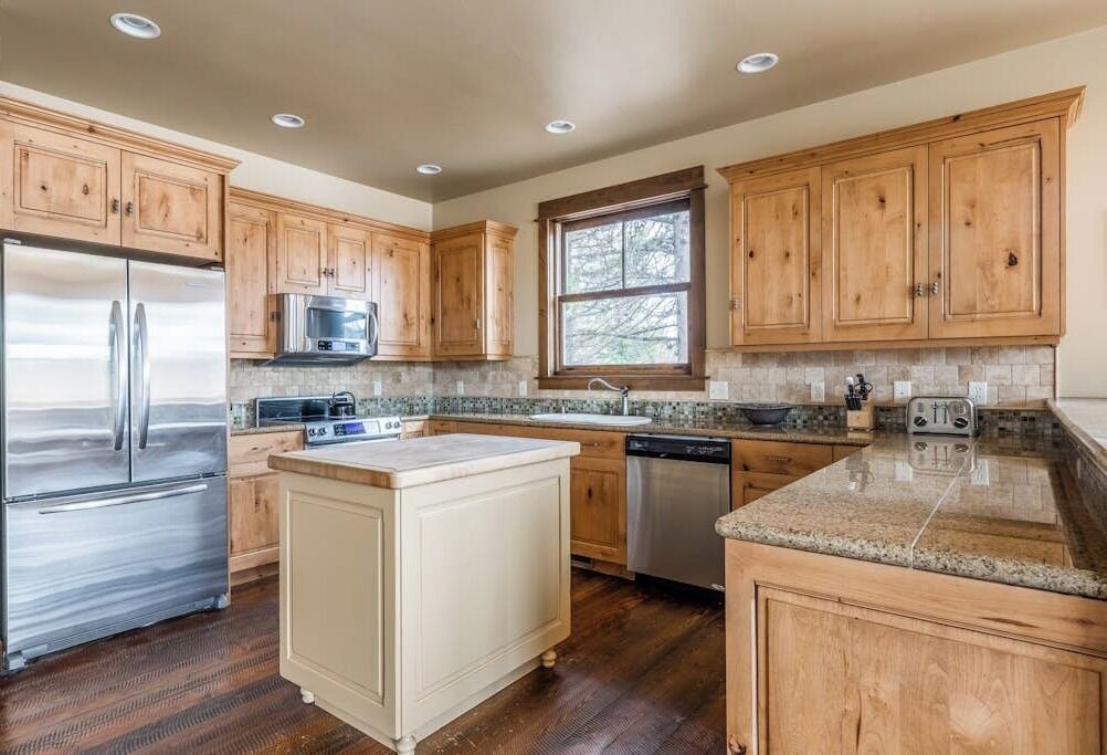 Photo of Kitchen in West Yellowstone
