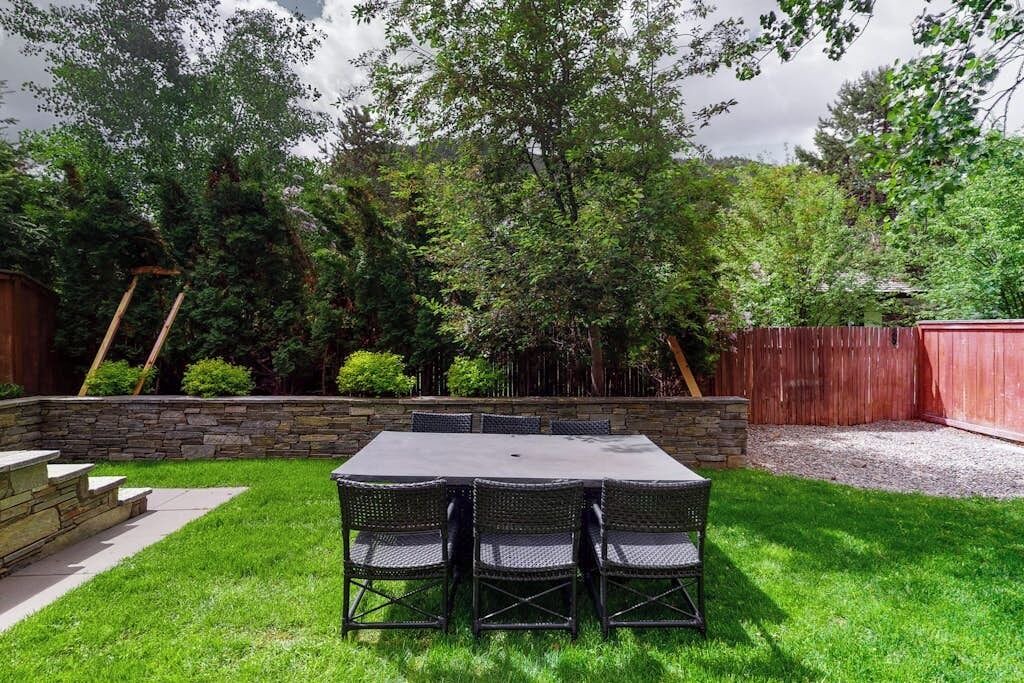 Photo of Outdoor in Warm Springs