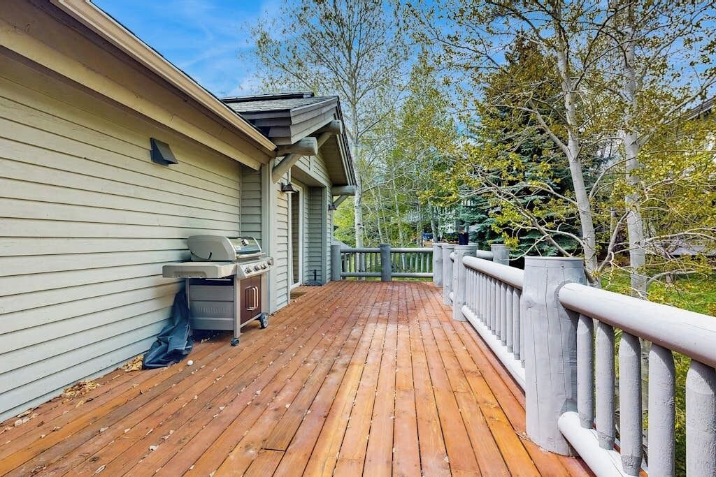 Photo of Outdoor in Elkhorn Village