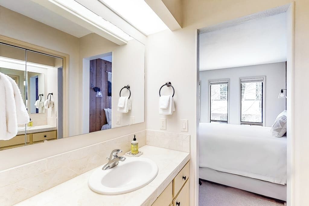 Photo of Bathroom in Warm Springs