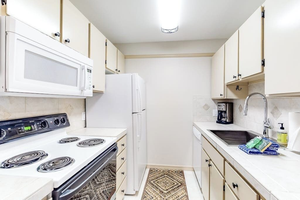Photo of Kitchen in Warm Springs