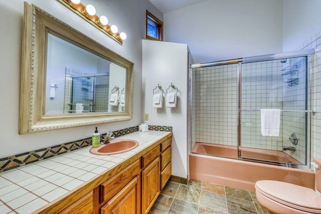 Photo of Bathroom in Warm Springs