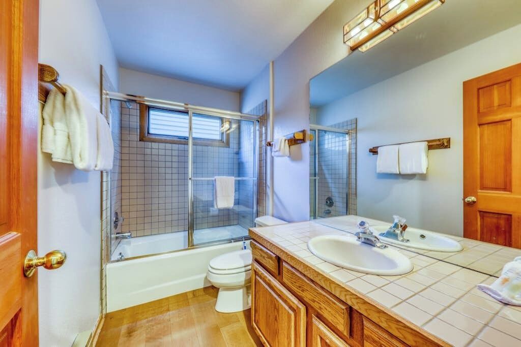 Photo of Bathroom in Warm Springs