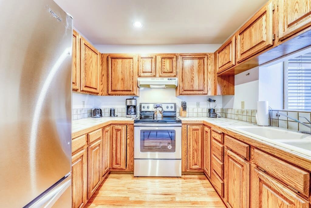 Photo of Kitchen in Warm Springs