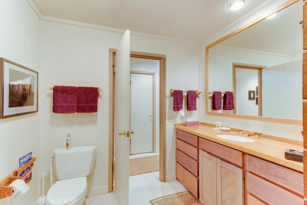 Photo of Bathroom in Warm Springs