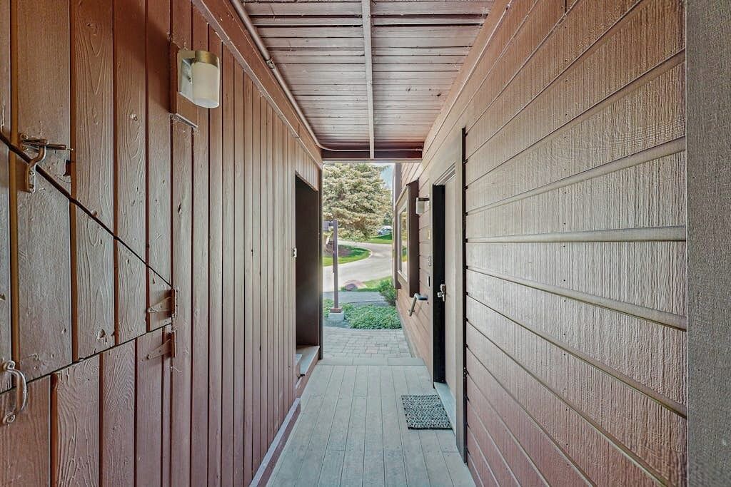 Photo of Outdoor in Elkhorn