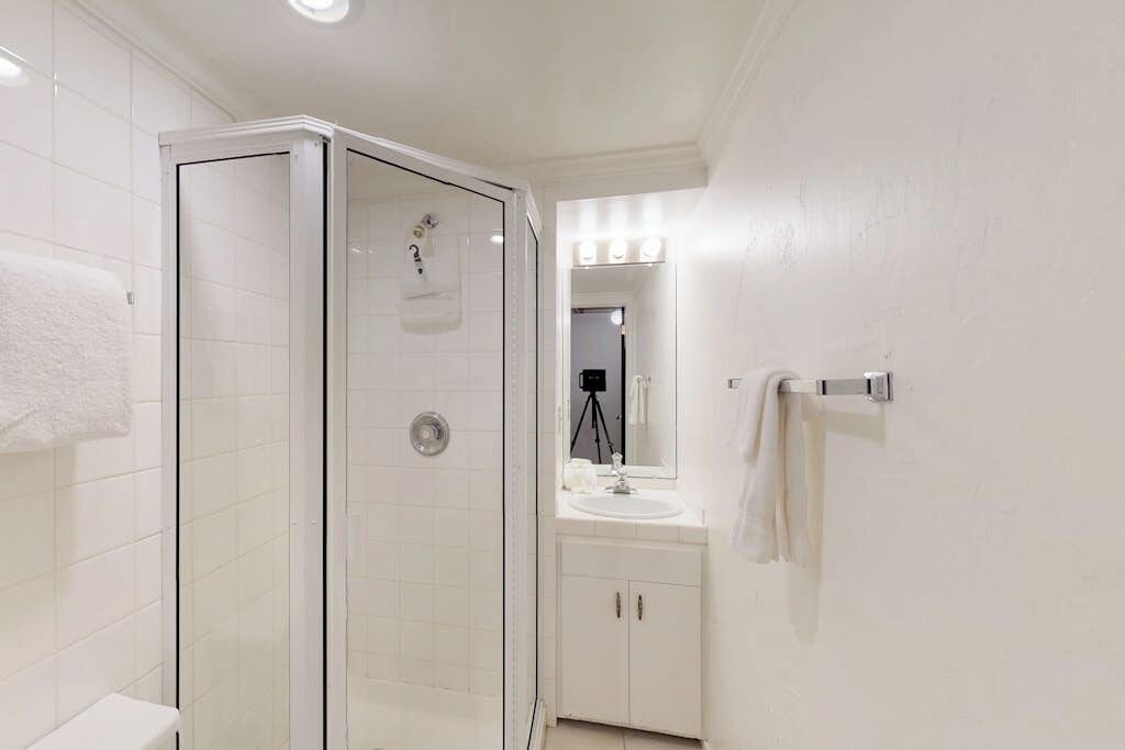 Photo of Bathroom in Warm Springs