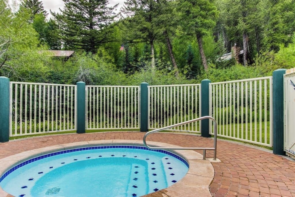 Photo of Outdoor in Warm Springs