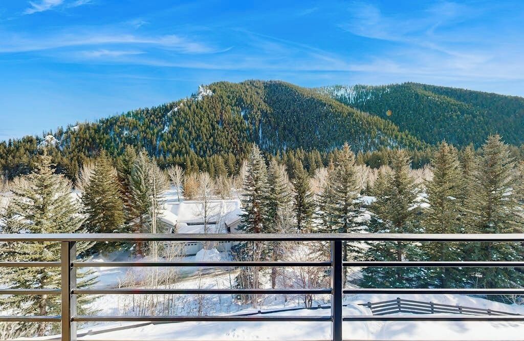 Photo of Outdoor in Warm Springs