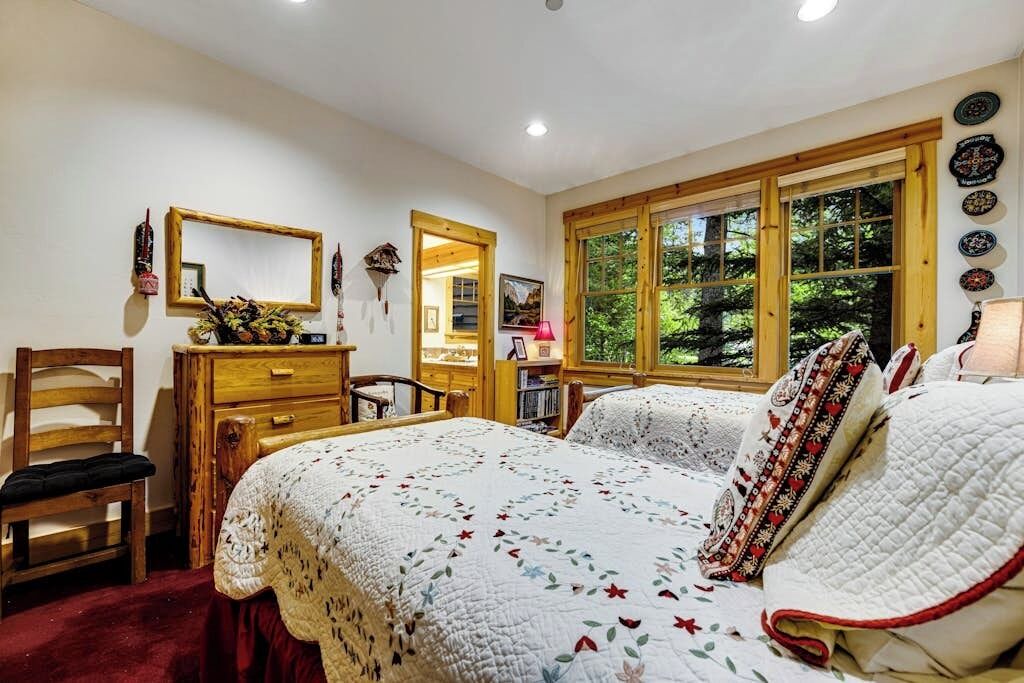Photo of Bedroom in Granite Ridge