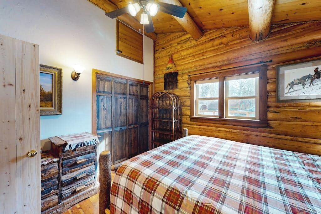 Photo of Bedroom in Jackson