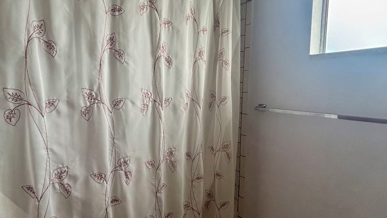 Photo of Bathroom in Palisades