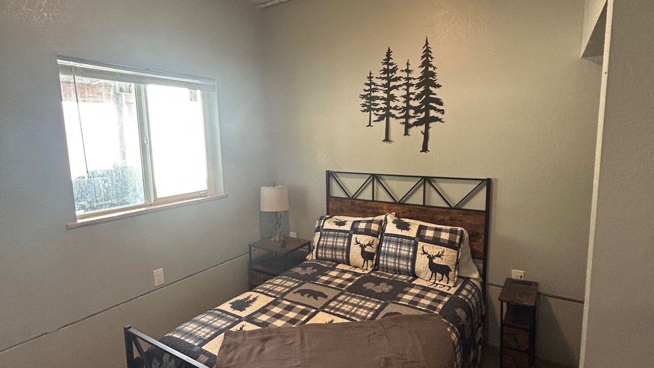 Photo of Bedroom in Loon Lake