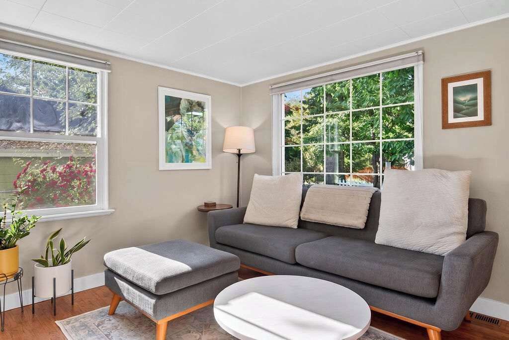 Photo of Livingroom in East End
