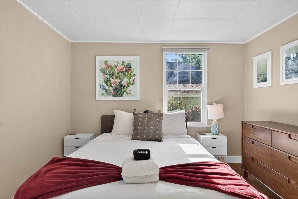 Photo of Bedroom in East End
