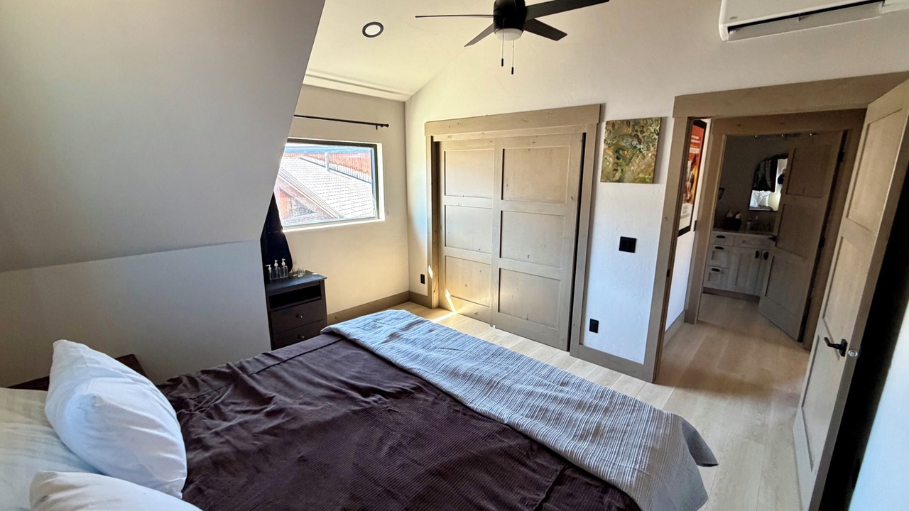 Photo of Bedroom in Wapiti