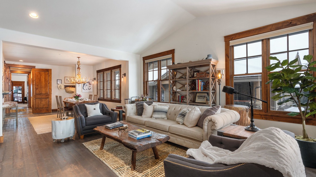 Photo of Livingroom in Jackson